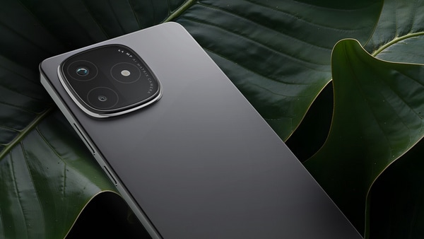 कम कीमत, ज्यादा दम : Lava Play Ultra 5G क्यों है 2026 में भी Smart Budget Phone कम कीमत, ज्यादा दम : Lava Play Ultra 5G क्यों है 2026 में भी Smart Budget Phone