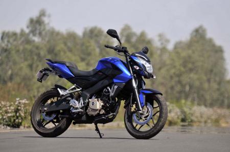 Bajaj Pulsar NS200 : कम कीमत में पाएं बजाज की ओर से एक स्पोर्ट्स बाइक Bajaj Pulsar NS200