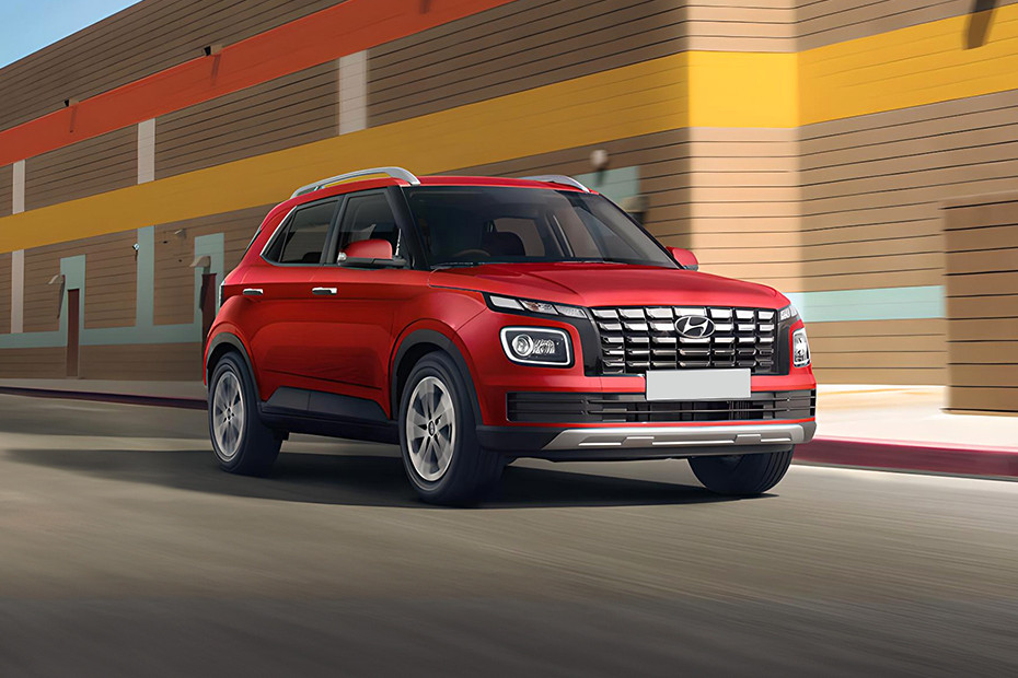 Hyundai Venue 2025 : मिडिल क्लास के लिए 5-सीटर कार, पावर, माइलेज और प्रीमियम फीचर्स की पूरी जानकारी Hyundai Venue