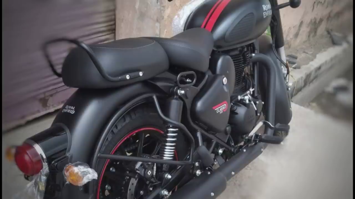 Royal Enfield Classic 350 : आया मार्केट में भूकंप, इस दिवाली पाएं यह बाइक सबसे सस्ते दाम में Royal Enfield Classic 350 - New Price