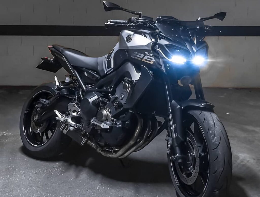 Yamaha MT 07 : 689cc DOHC CP2 parallel-twin इंजन क्या दे पाएगा Kawasaki Z650, Honda CB650R और Triumph Trident जैसी सुपरबाइक्स को टक्कर Yamaha MT 07