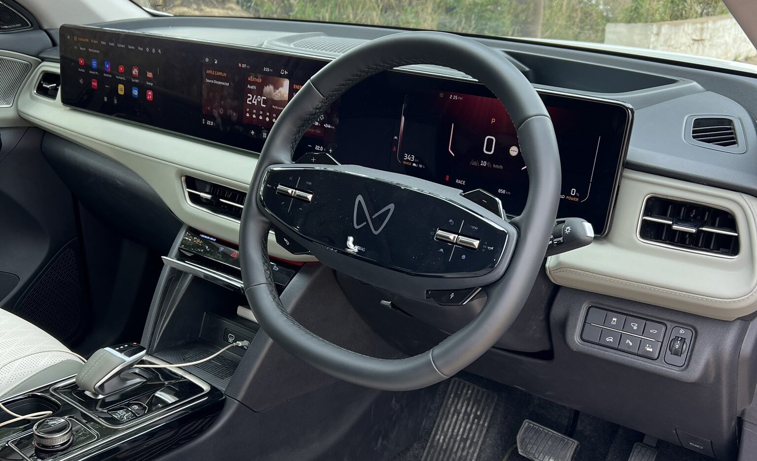 Mahindra XEV 9S Interior