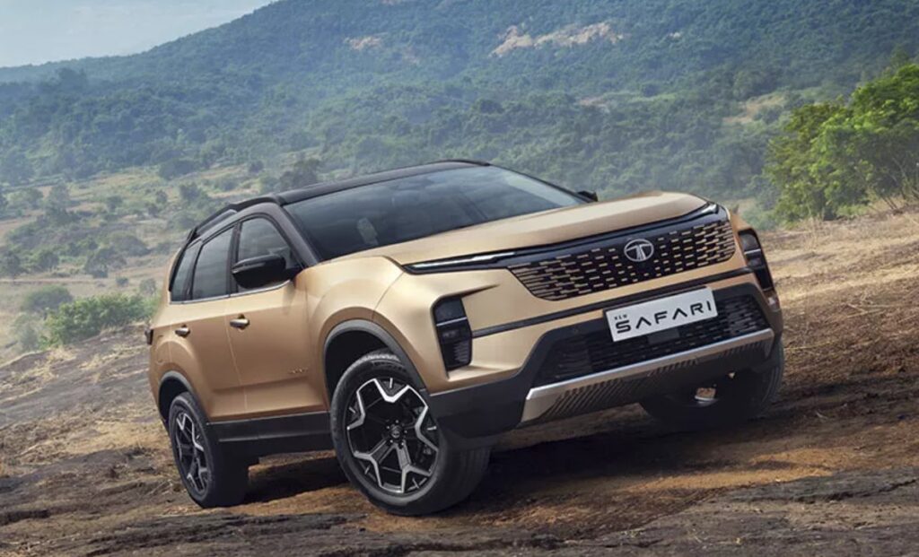 Tata Safari Petrol