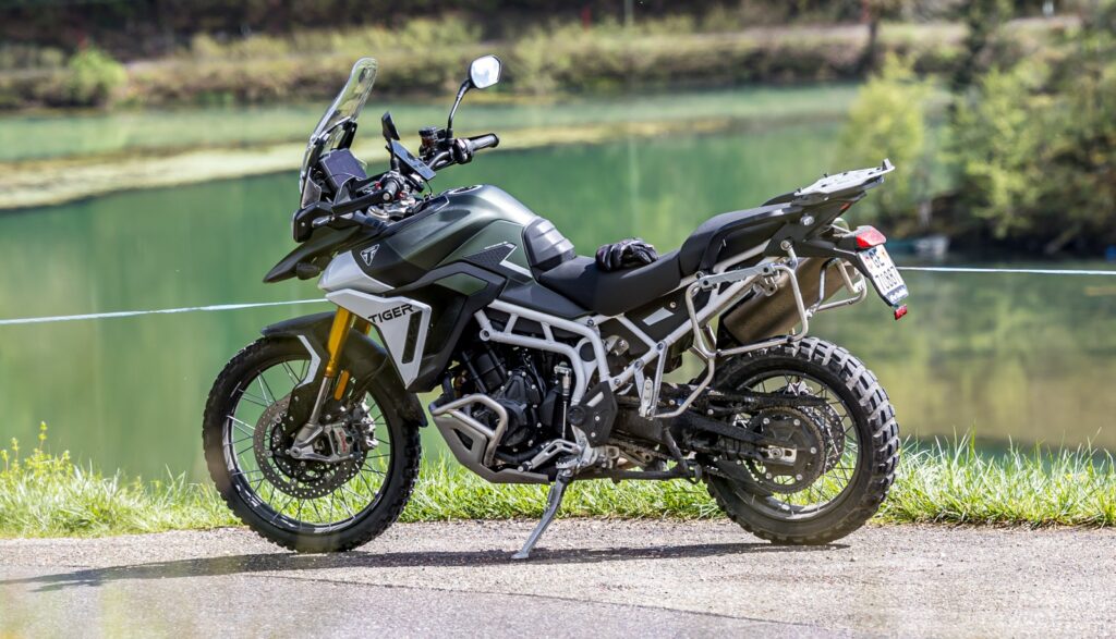 Triumph Tiger 900