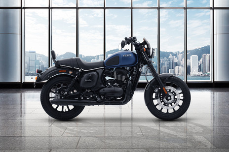 Yezdi Roadster : दमदार इंजन, शानदार लुक और 30 kmpl माइलेज वाली जबरदस्त स्पोर्ट्स बाइक Yezdi Roadster