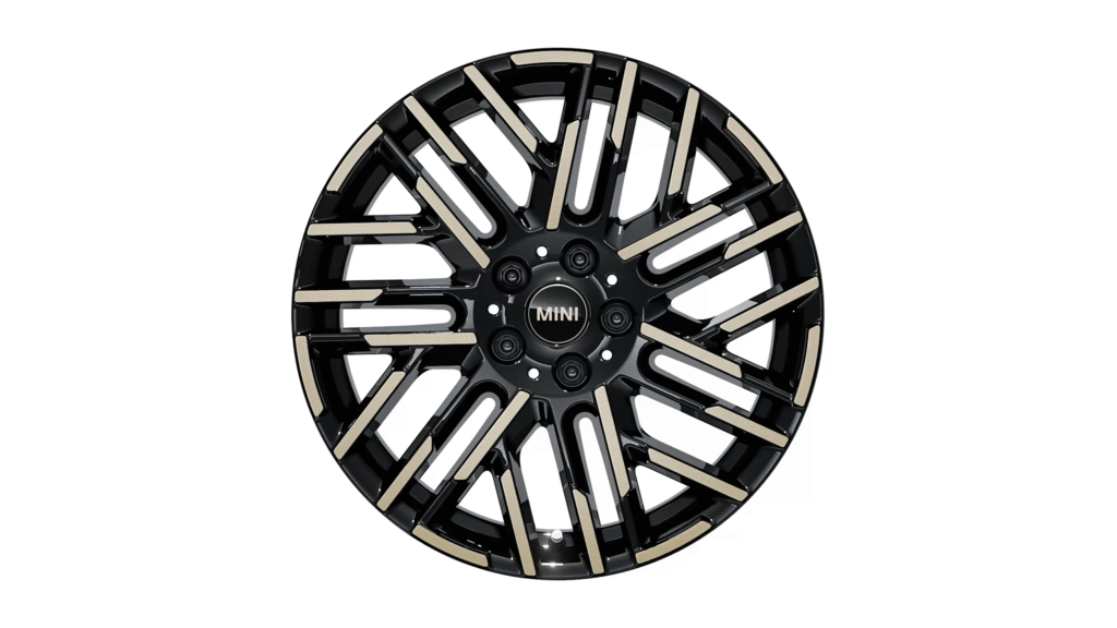 New MINI Cooper Convertible- क्या ये न्यू मिनी कूपर कन्वर्टेबल बन पाएगी आज के युवाओं की पसंद? क्या ये फिर से मार्केट में नाम कमा पाएगी ??