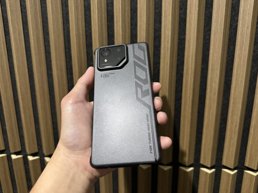 2025 Best Smartphone For Gaming: कौन सा स्मार्टफोन देगा गेमिंग में अल्ट्रा लेवल परफॉर्मेंस Asus rog 9