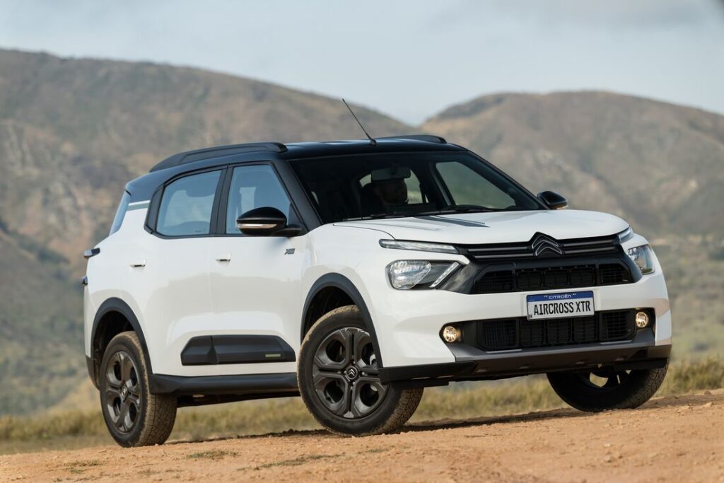 Flop Car 2025: SUV-EV की दौड़ में पीछे रह गई यह कारें, 2025 की फ्लॉप कारों की कहानी Citroen C3 Turbo