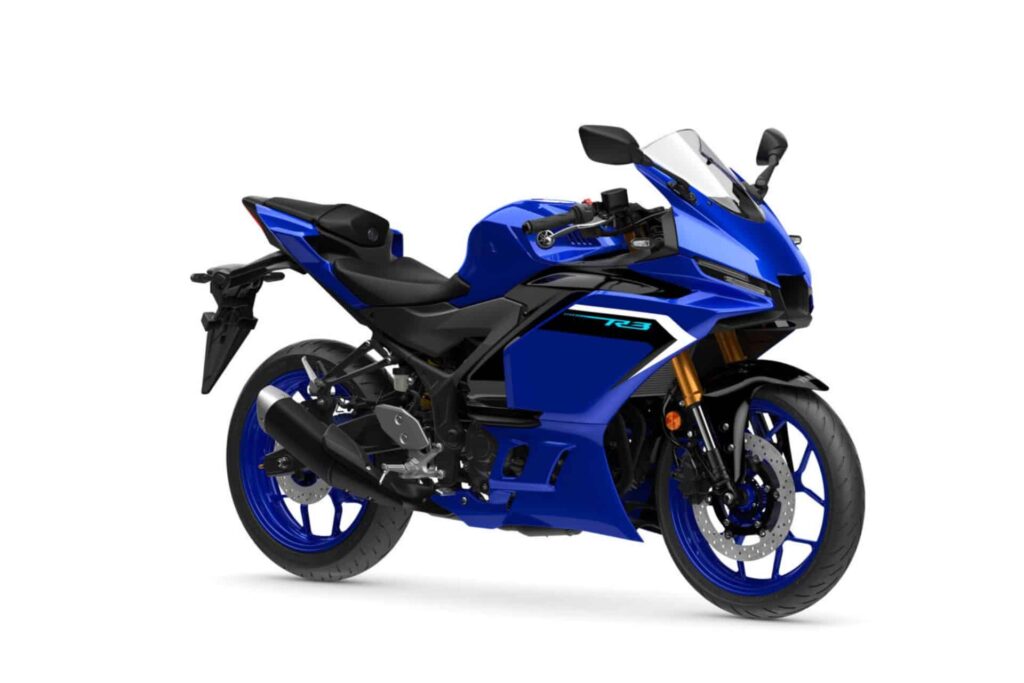 Yamaha R3