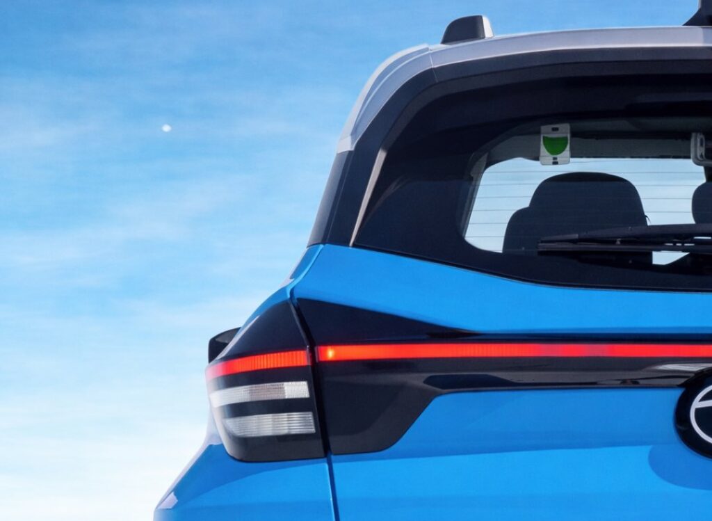 Tata Punch Facelift : डिजाइन से लेकर टर्बो इंजन में बदलाव !!! क्यों है Tata Punch Facelift बाकियों से एकदम अलग!!! Tata Punch Facelift