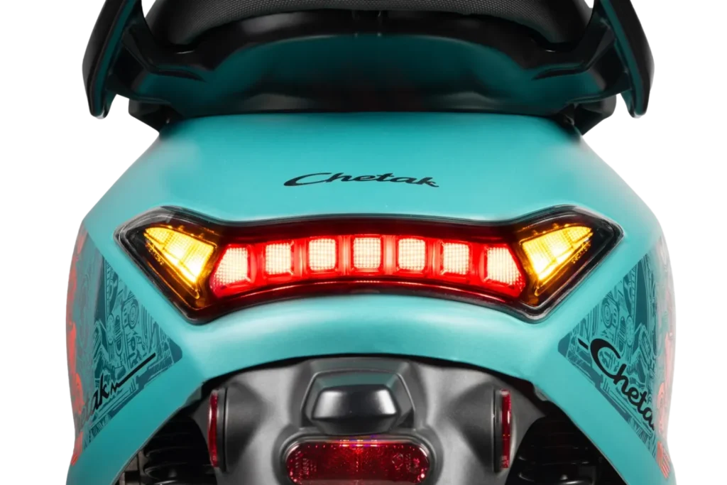 Bajaj Chetak C25 : Bajaj Auto ने लॉन्च किया नया Chetak C25 इलेक्ट्रिक स्कूटर,आकर्षक कीमत, रेंज और फीचर्स के साथ Bajaj Chetak C25