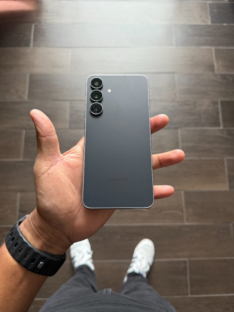 Samsung Galaxy S25+ हुआ सस्ता! Flipkart Republic Day Sale 2026 में ₹30,000 तक की बचत