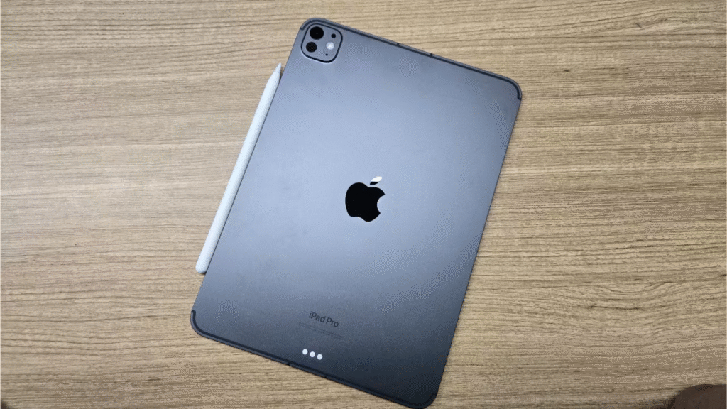 Apple iPad Pro 11-inch (2025) भारत में बिक्री के लिए उपलब्ध – M5 चिप और Ultra Retina XDR डिस्प्ले के साथ बना प्रोफेशनल्स की पहली पसंद