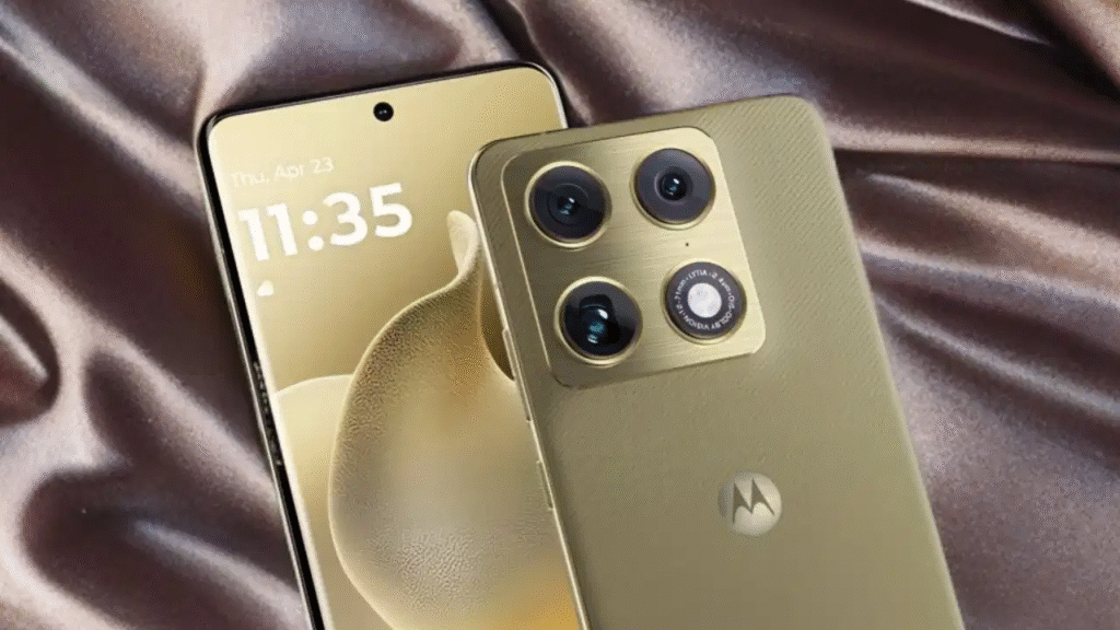 Motorola Signature: 7 जनवरी को भारत में लॉन्च होगा Motorola का नया अल्ट्रा-प्रीमियम फ्लैगशिप स्मार्टफोन Motorola Signature: 7 जनवरी को भारत में लॉन्च होगा Motorola का नया अल्ट्रा-प्रीमियम फ्लैगशिप स्मार्टफोन