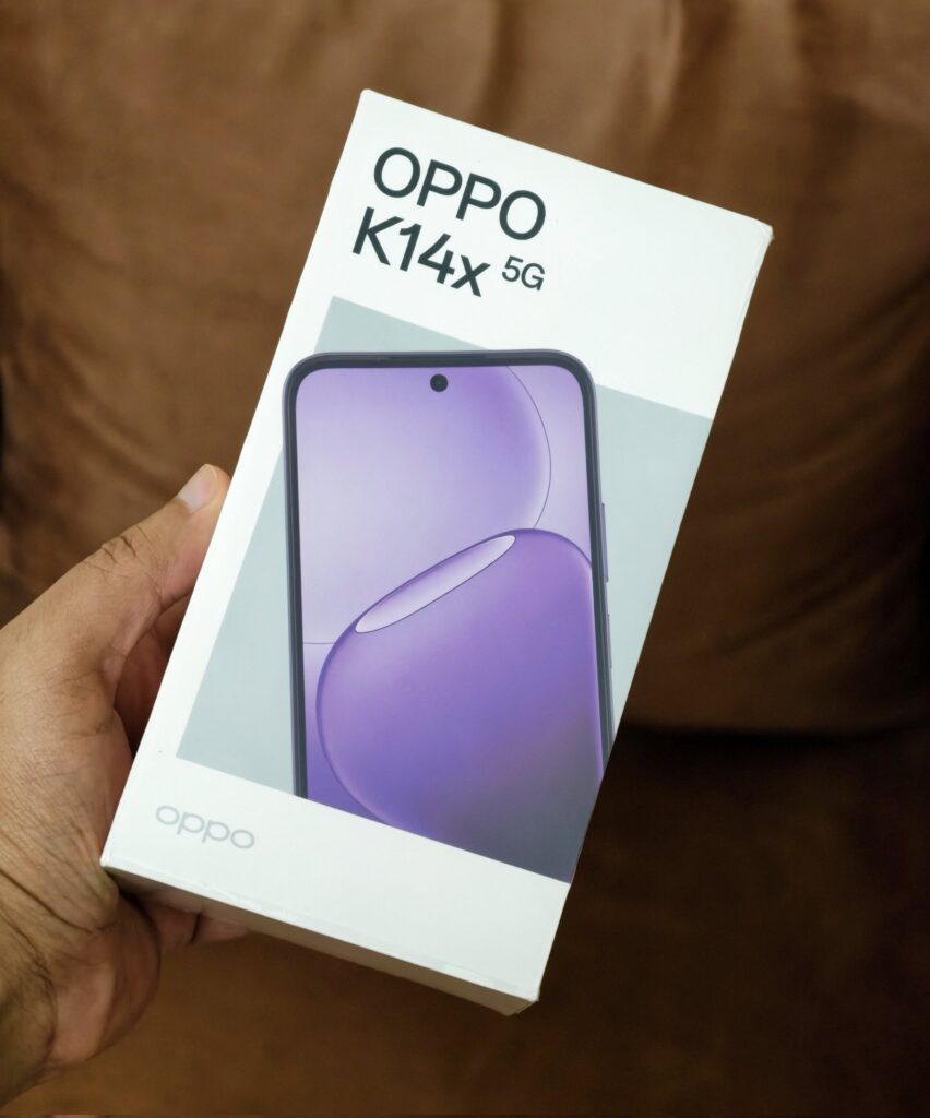 Oppo K14x vs Moto G57 Power